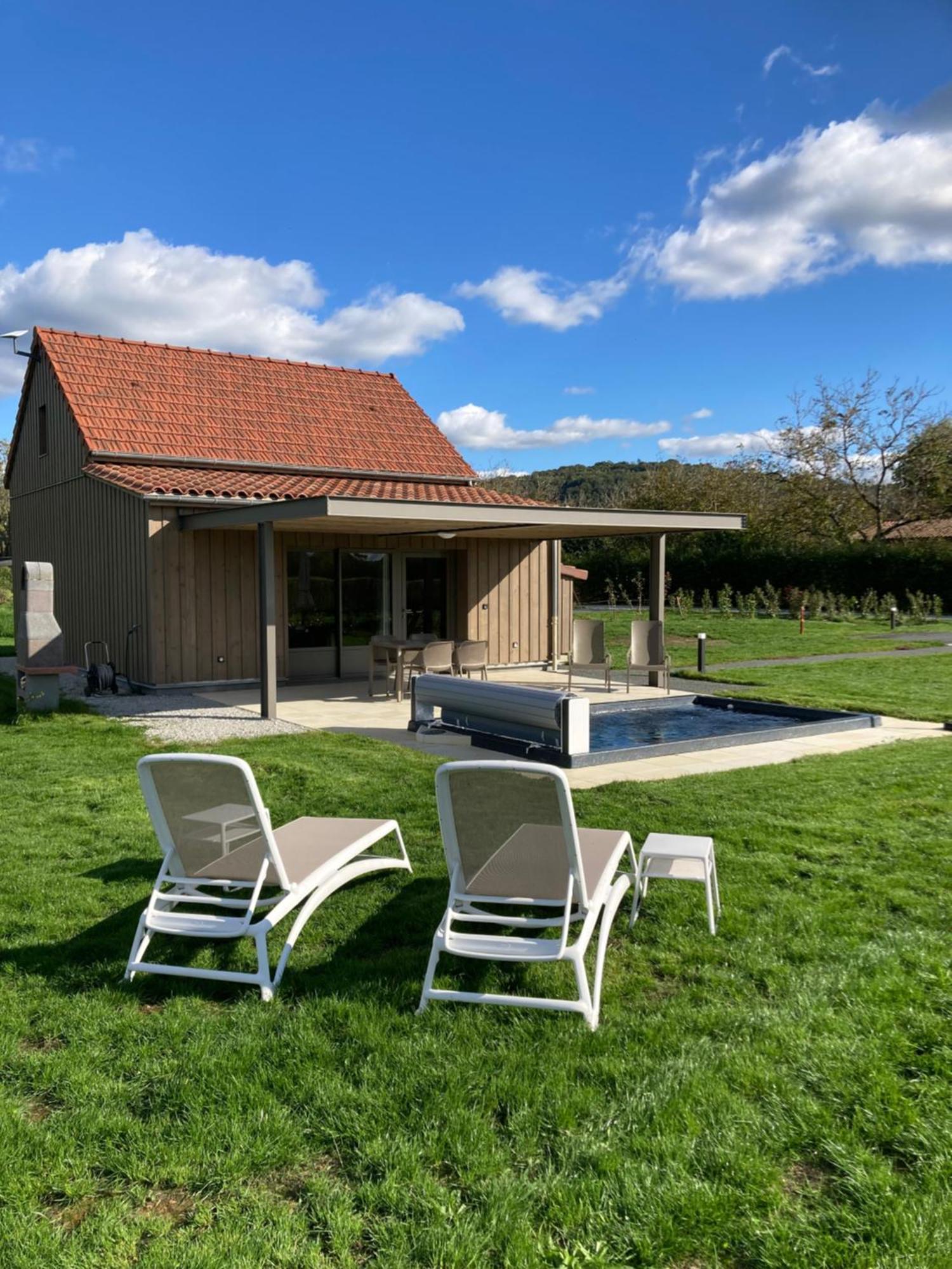 La Plaine Aux Etoiles - Maison Individuelle Avec Piscine Balneo Privative Et Jardin * Domme